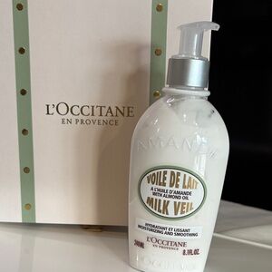 L'OCCITANE Almond Milk Veil